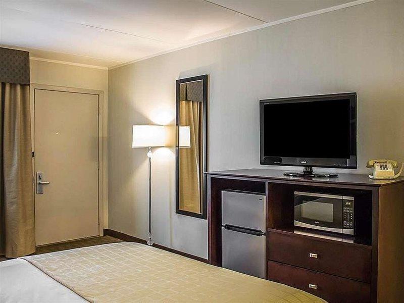 Quality Inn Cambridge Buitenkant foto