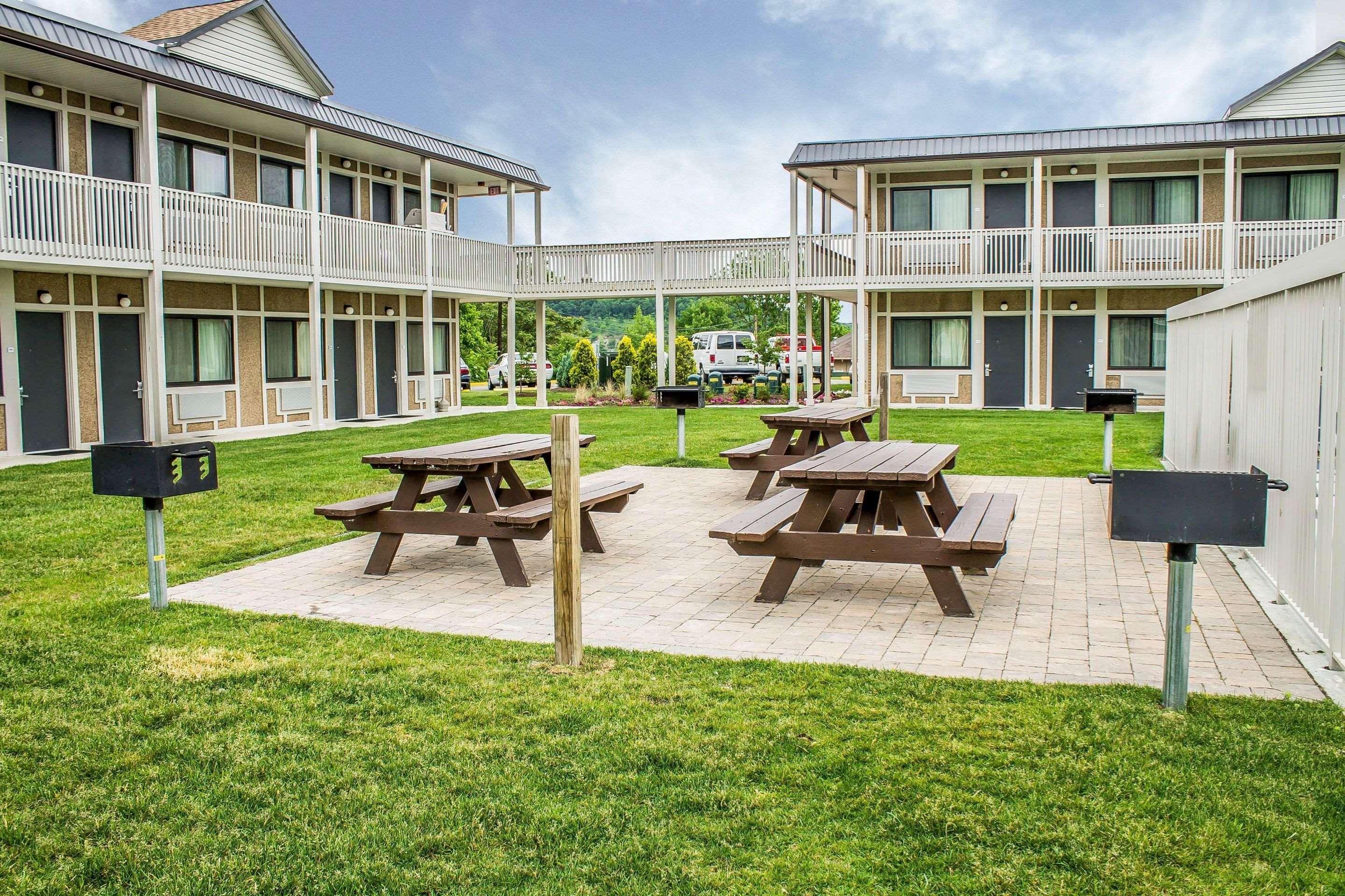 Quality Inn Cambridge Buitenkant foto