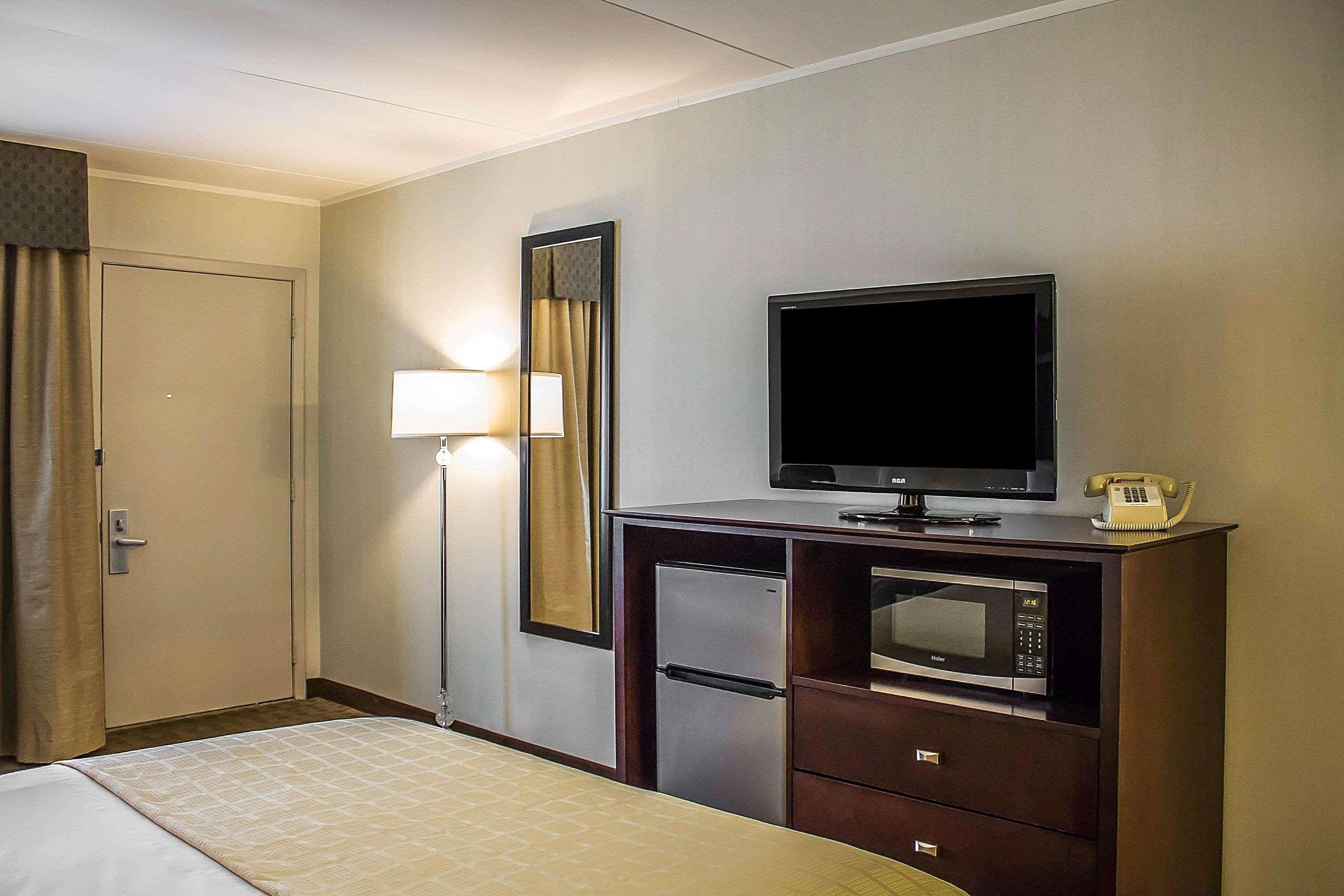 Quality Inn Cambridge Buitenkant foto