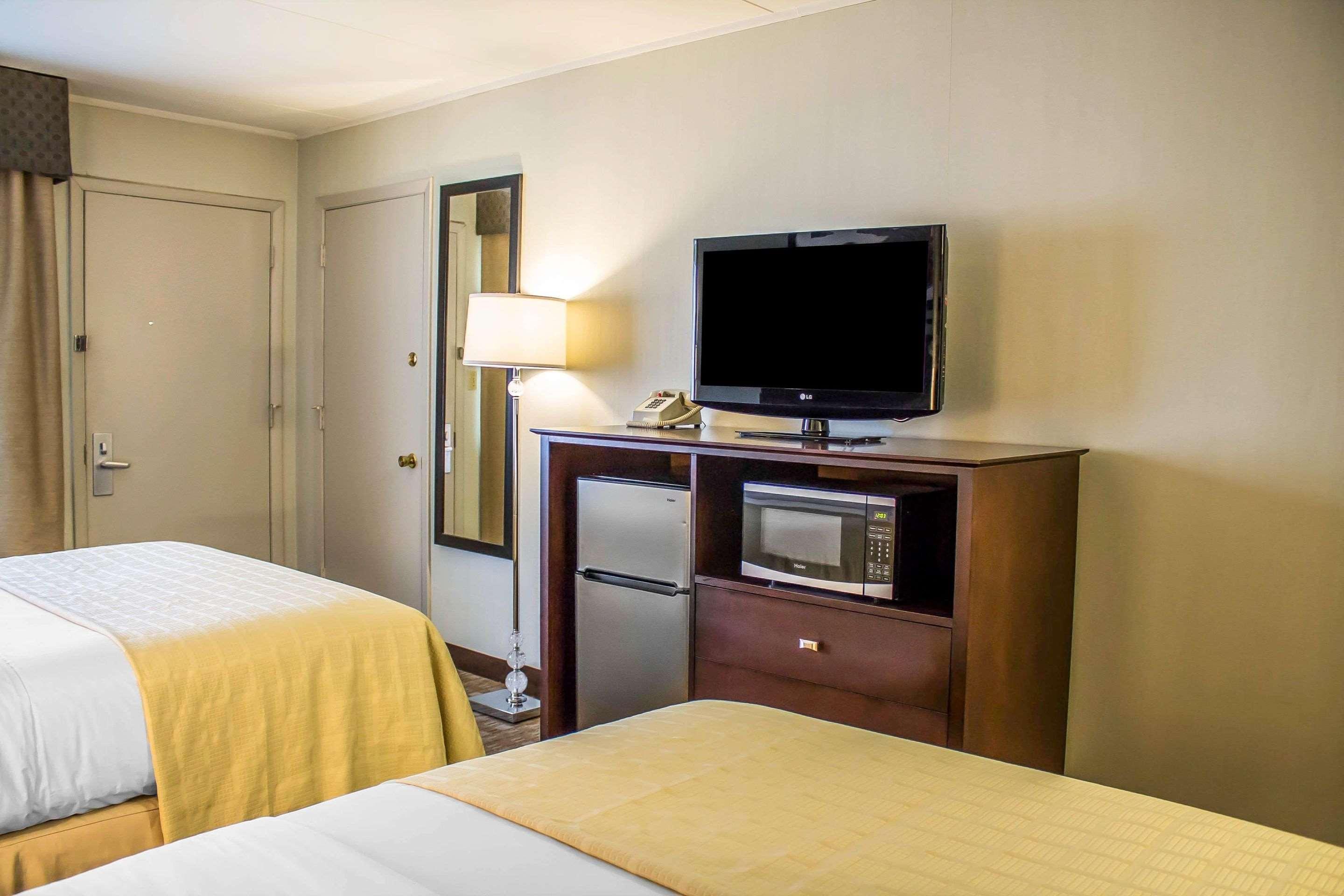 Quality Inn Cambridge Buitenkant foto